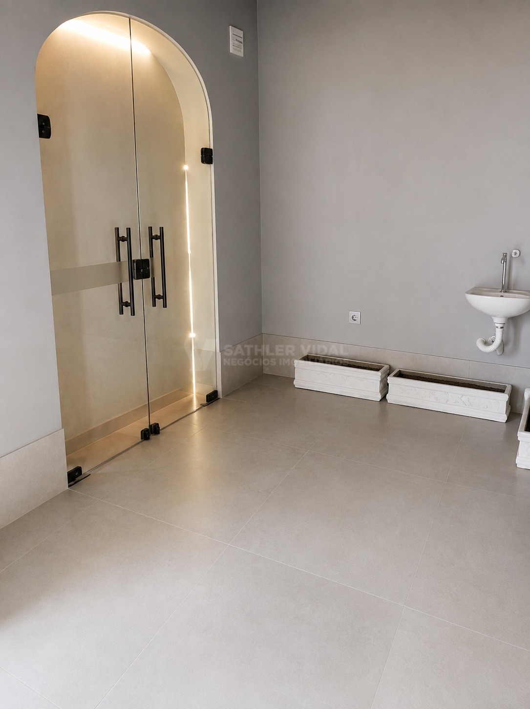 Prédio Inteiro, 555 m² - Foto 5